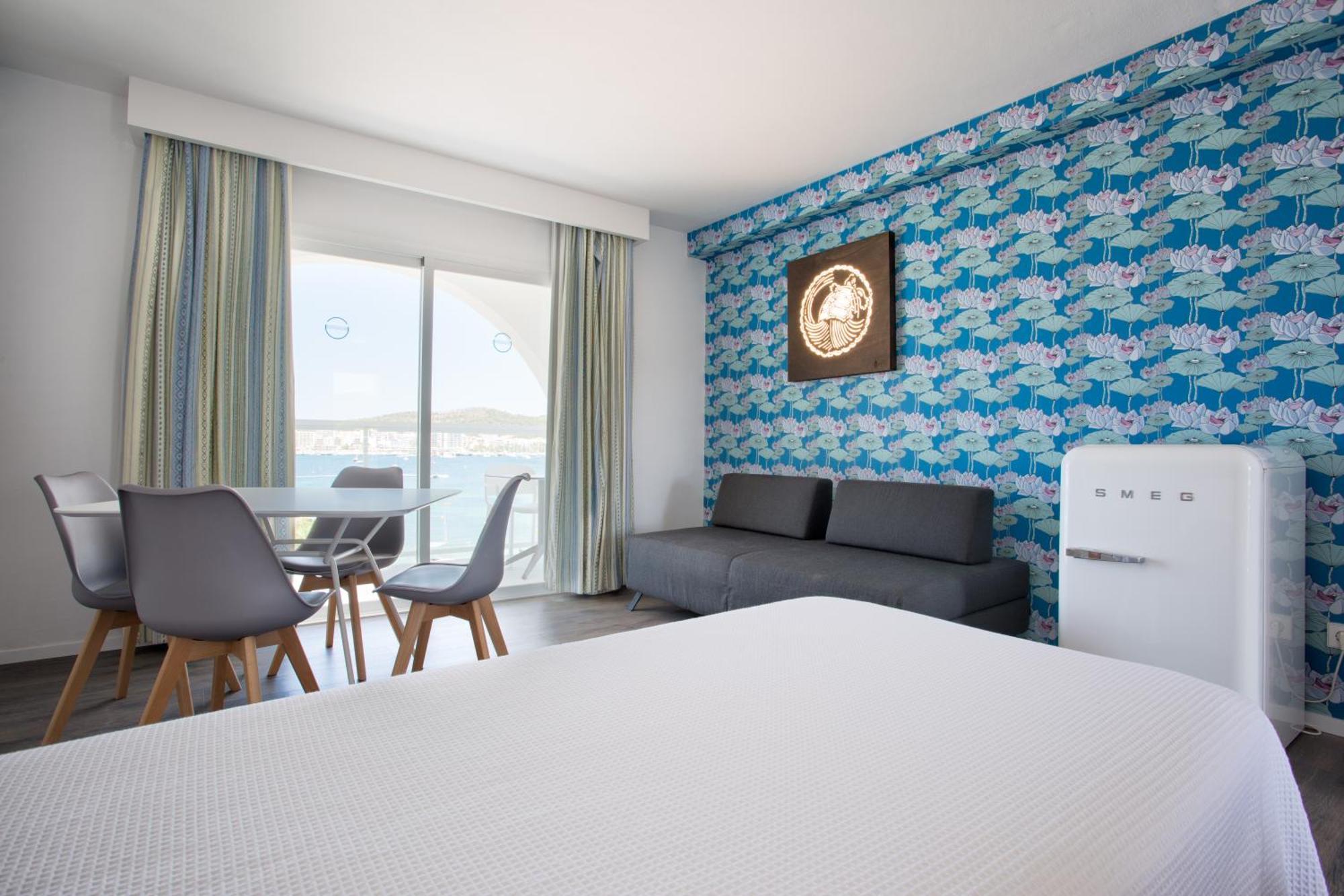 Apartamentos La Kiki Sant Antoni de Portmany Extérieur photo