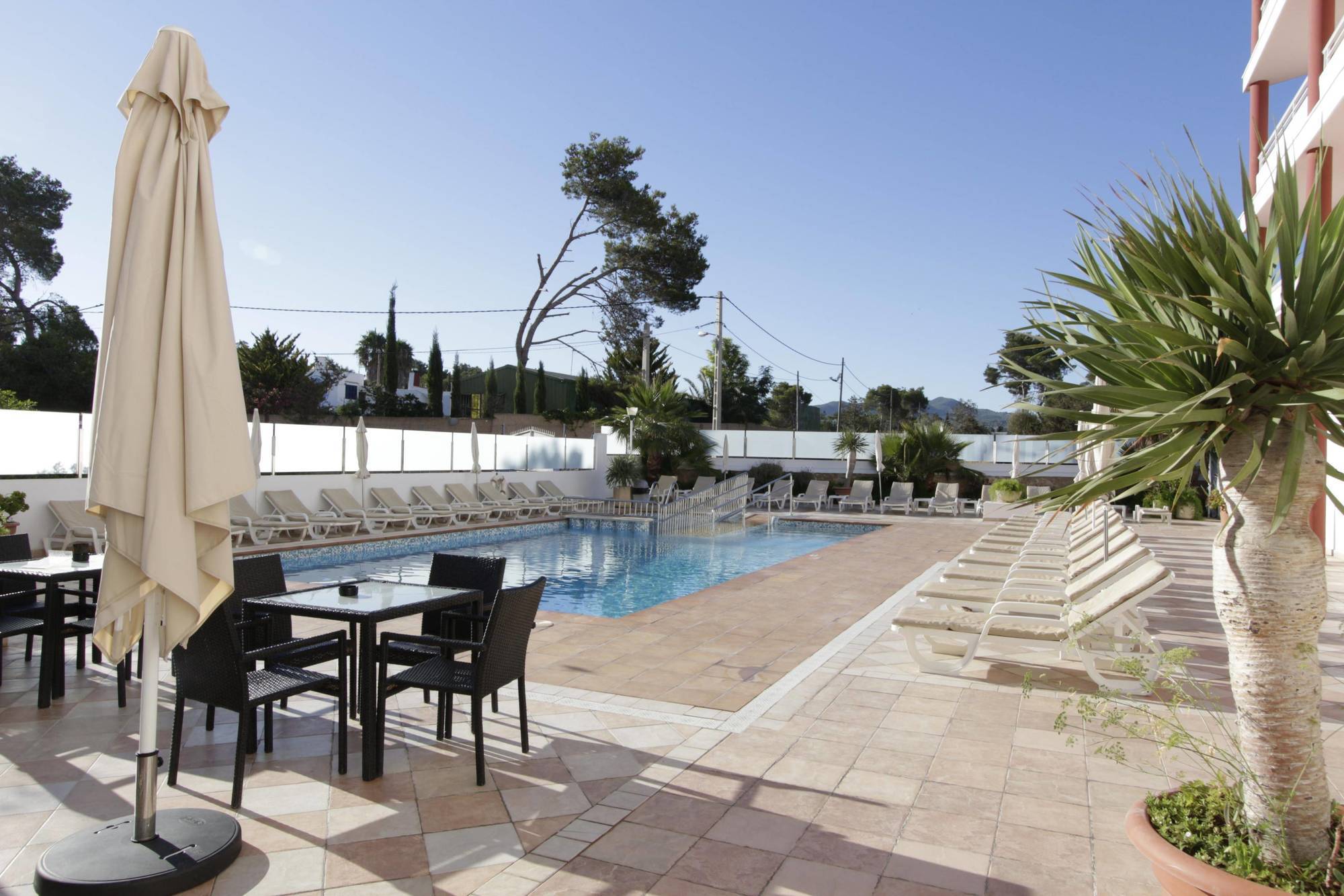 Apartamentos La Kiki Sant Antoni de Portmany Extérieur photo